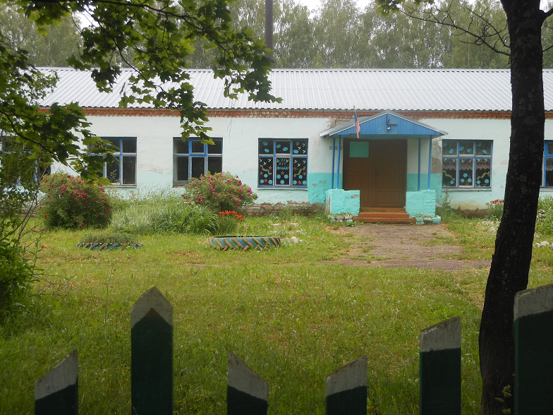 Фасад школьного здания